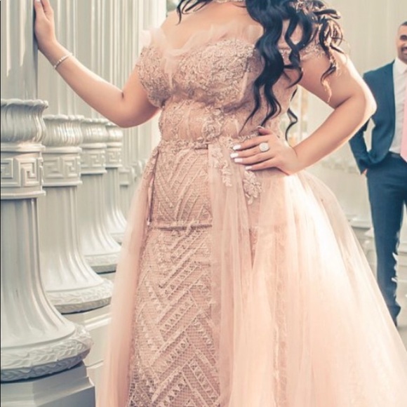 Gorgeous nude pink engagement dress a great deal - Picture 1 of 4